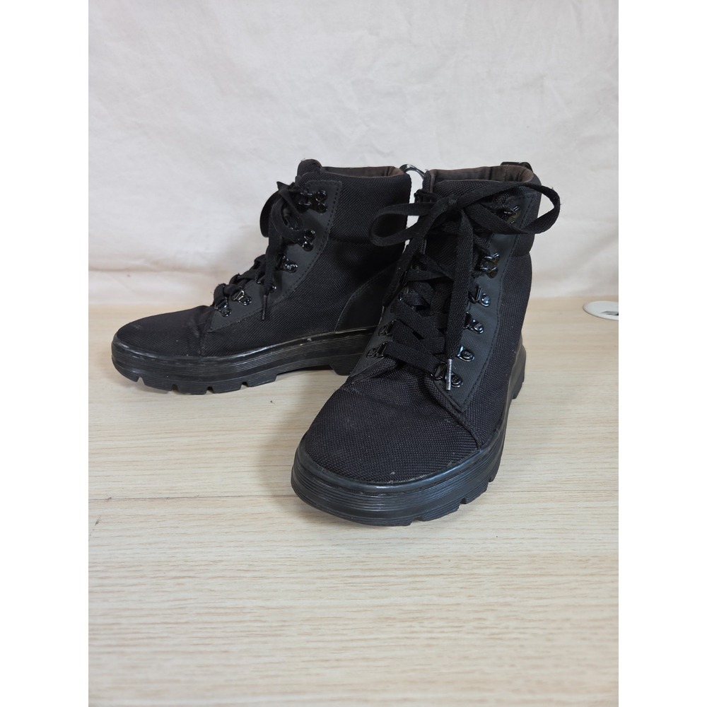 Dr. Martens Women's Combs W  Casual Lace Up Boot Black Size 8